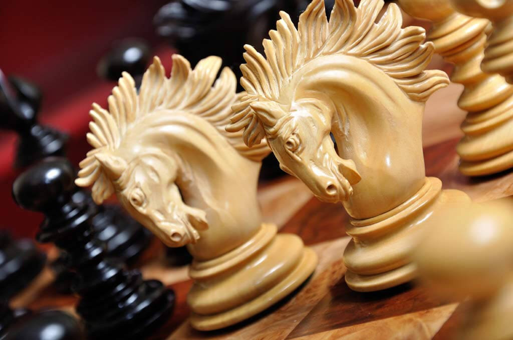 Savano Ébano Genuíno Rei 11,18cm