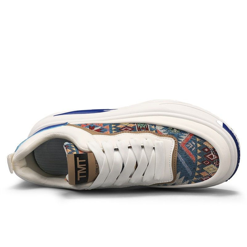 Thumbnail: Men's casual sneakers Fashion trend casual board shoes