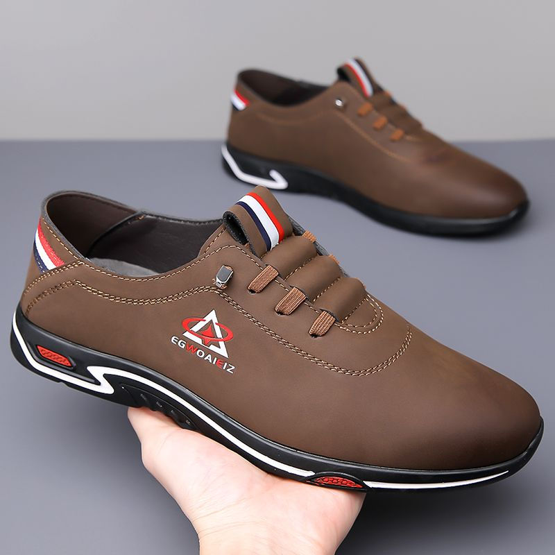Thumbnail: Men's casual shoes new breathable deodorant white