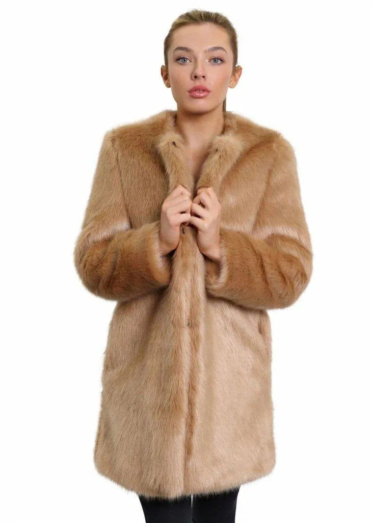 Thumbnail: De La Creme Womens Faux Fur Classic Coat