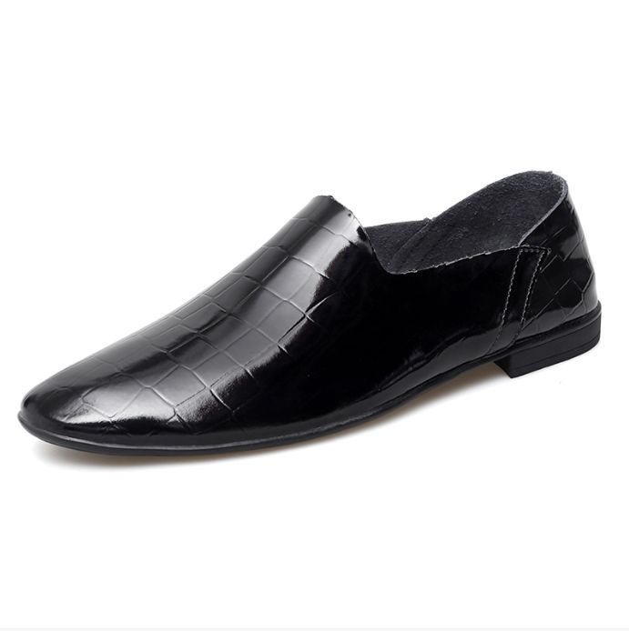 Thumbnail: Bright men's beanie shoes Soft leather loafers slip-on casual shoes Fashion 