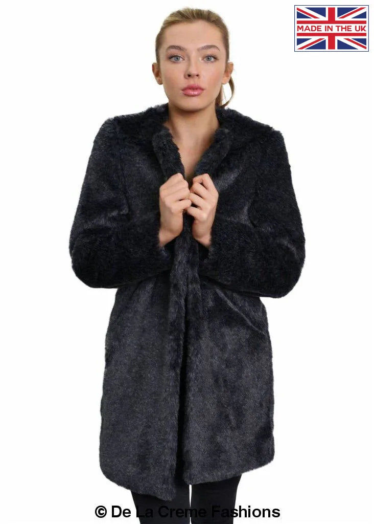 Thumbnail: De La Creme Womens Faux Fur Classic Coat