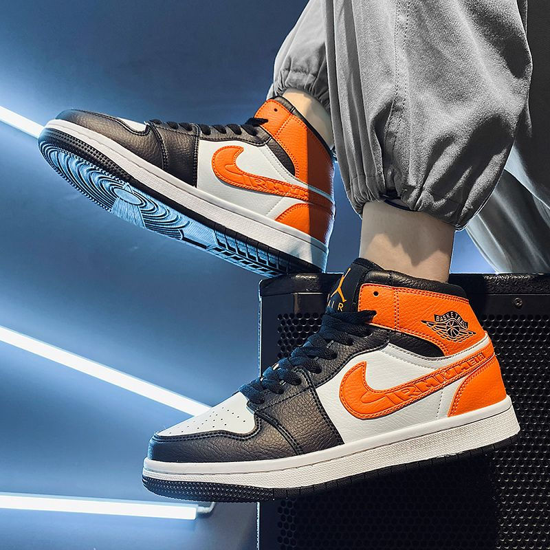 Thumbnail: New comfortable fashion fashion men's casual shoes shoes 35-45
