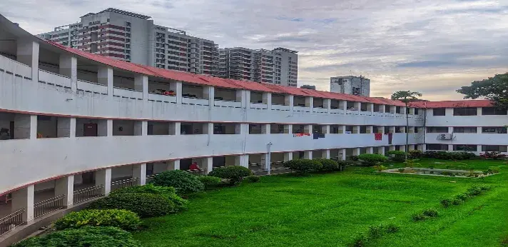 Holy Family Red Crescent Medical College