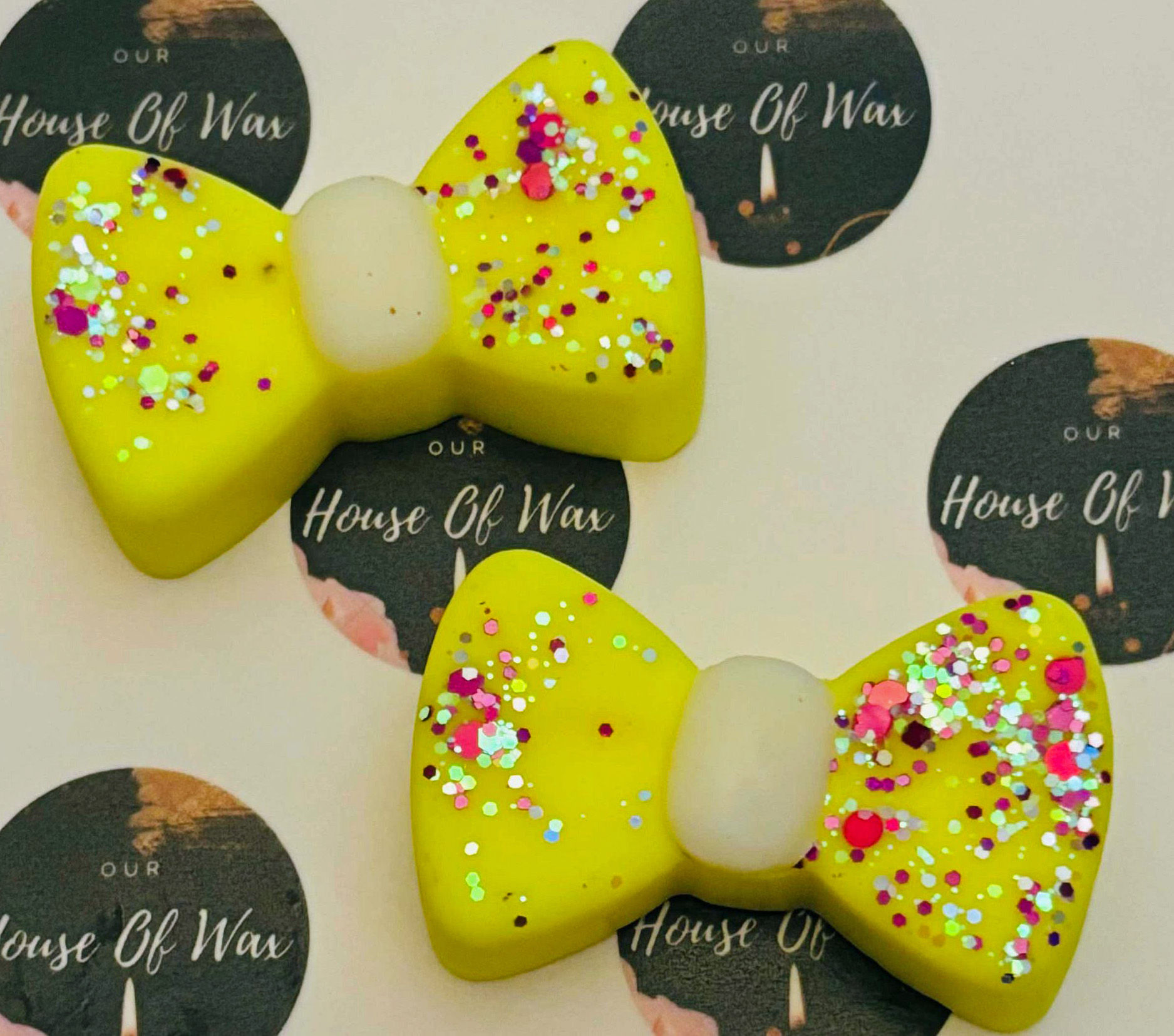 2 Bows