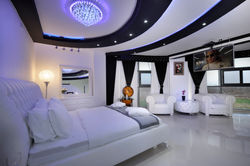 מונה ליזה מלון