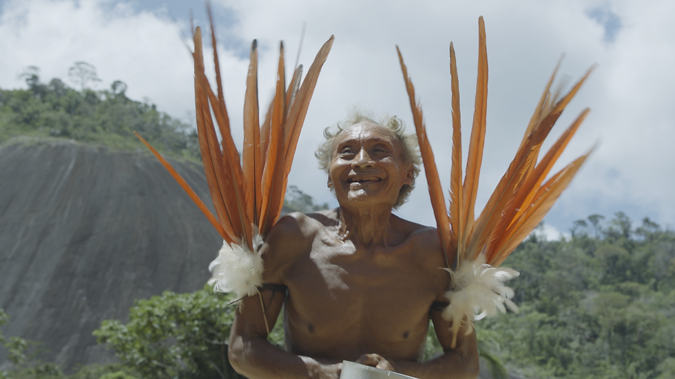 ‘A Queda do Céu’ faz do cinema um encontro entre mundos e um alerta sobre o futuro da humanidade