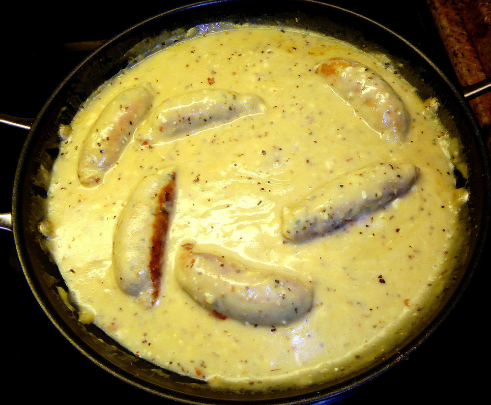 Short on Time, 30Minute Dinner ChickenFetaSpinach Sausages in Feta