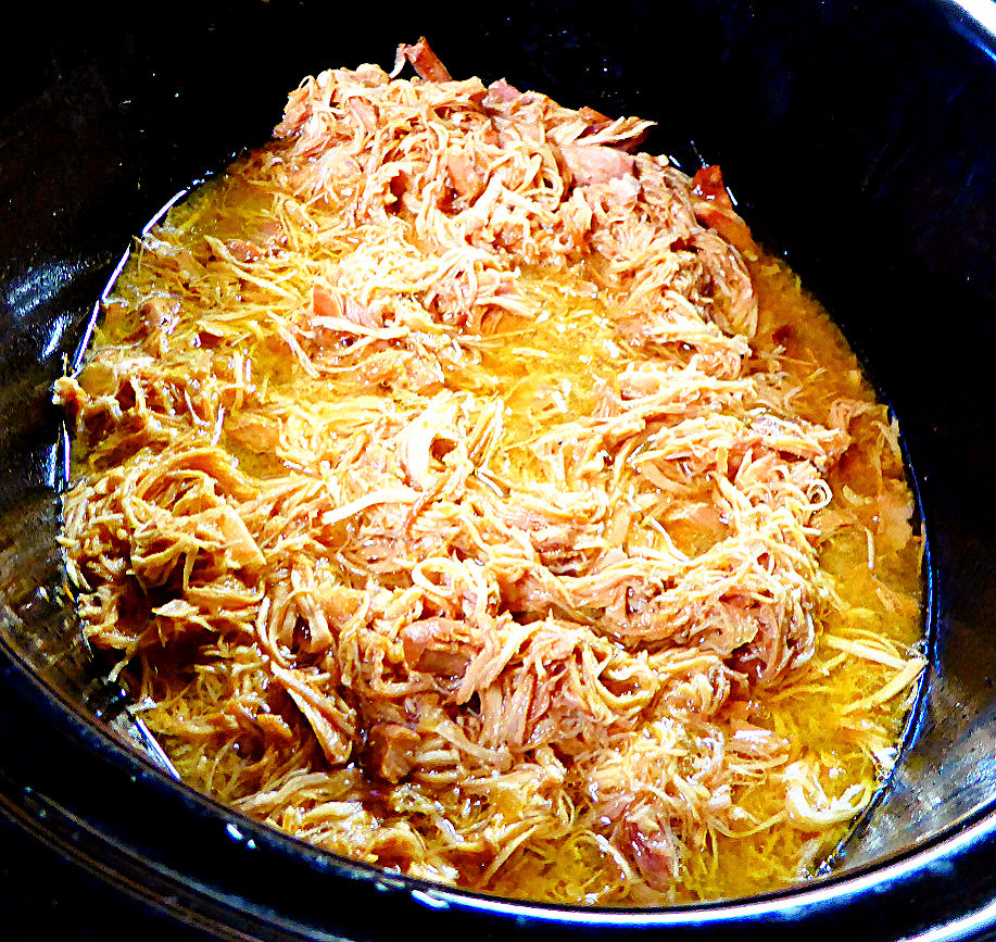 How to Make Easy, Inexpensive "Barbecued Chicken" in the Slow Cooker (Without Barbecue Sauce, Diabetic Friendly)