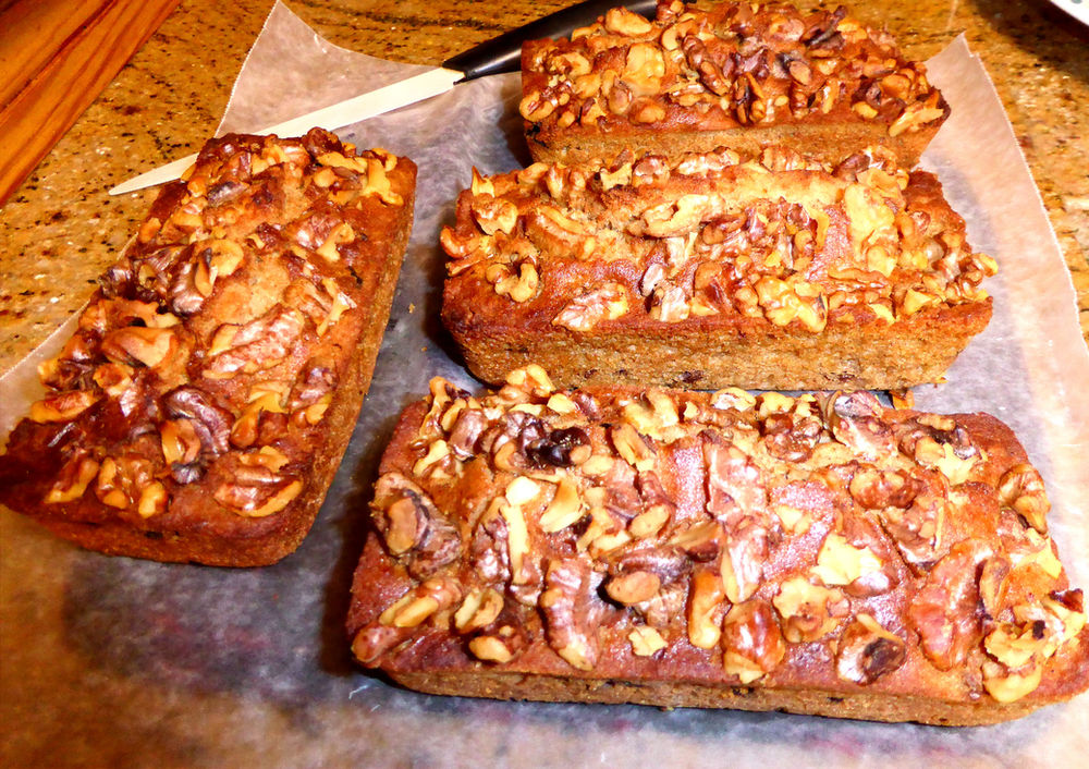 Save Power and Use Your Air Fryer to Make ApplesauceOatmealRaisin Breads