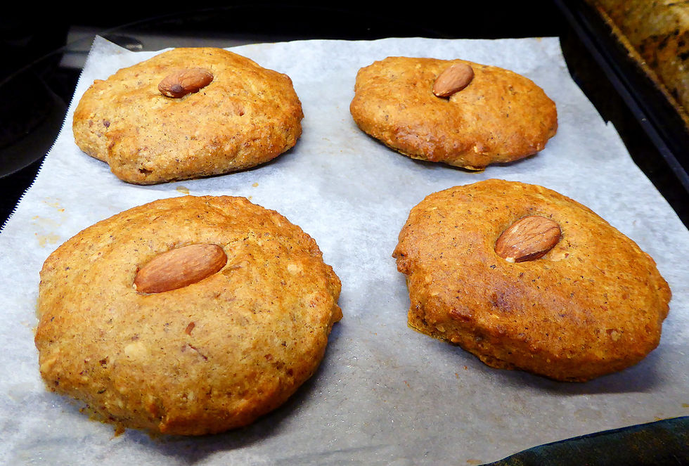 How to Make Easy, Fruit-Sweetened Ultra Almond Cookies (Diabetic Friendly, No Artificial Sweeteners, No Butter)