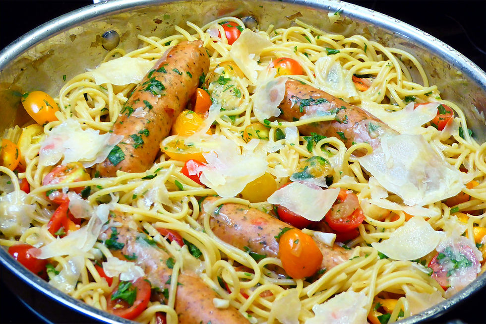 30 Minute Skillet Dinner: Noodles With Veggies and Italian Chicken Sausages