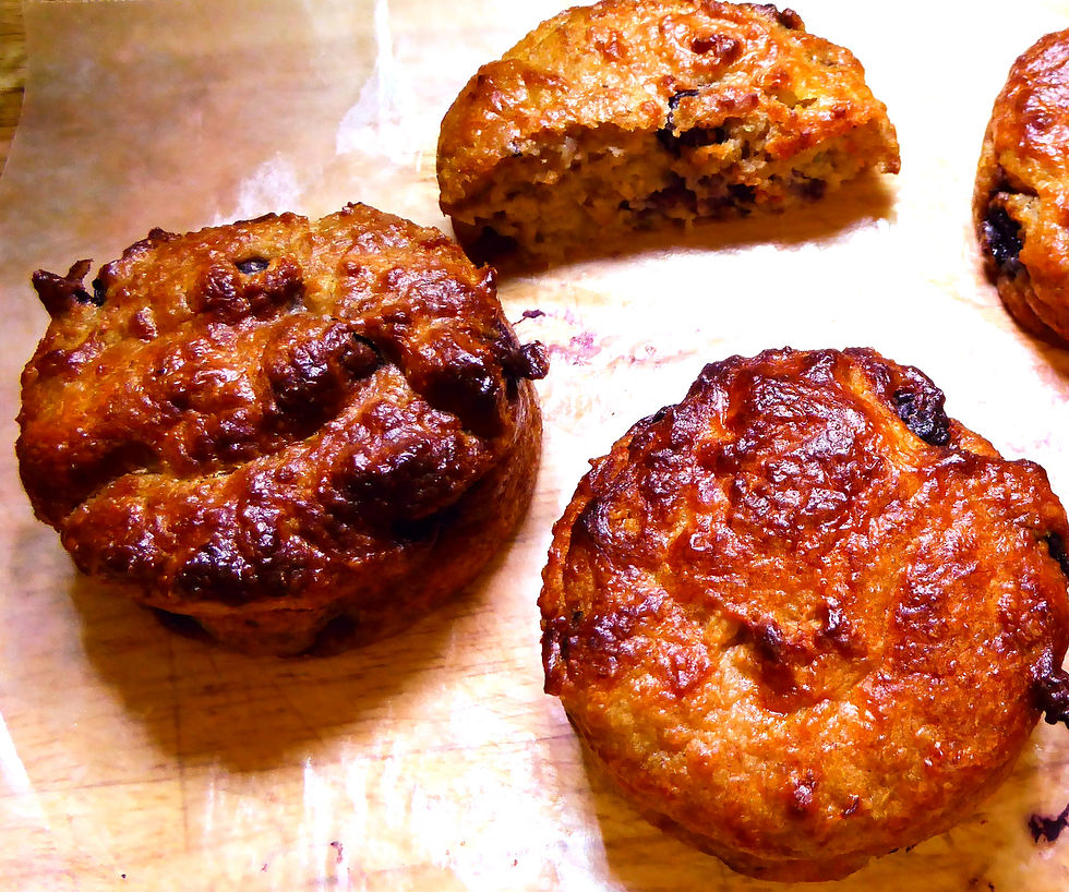 How to Make Diabetic Friendly, No Sugar Banana-Blueberry Muffins in Your Air Fryer
