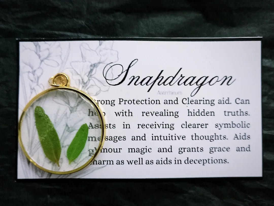 Snapdragon Pendant