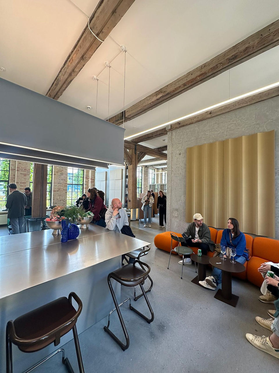 Showroom Lammhults + Abstracta v Kodani – inspirace pro interiérový design v colivingu
