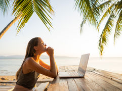 Télétravail et voyage, vers une nouvelle forme de tourisme ?