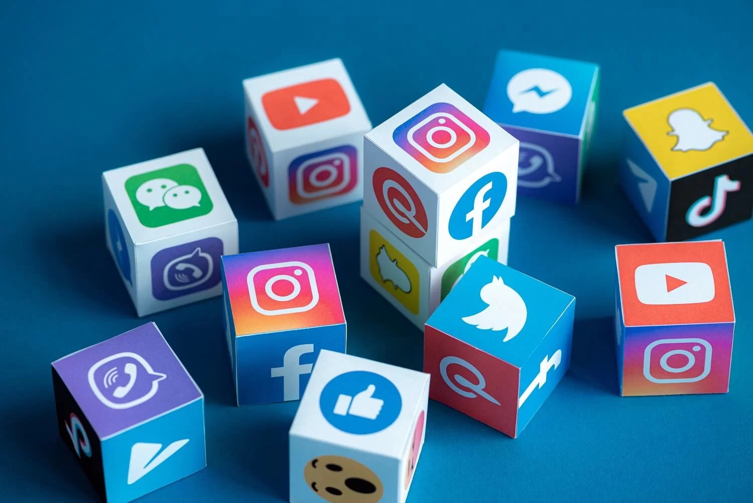 nouveaux-reseaux-sociaux-tendances-suivre.webp