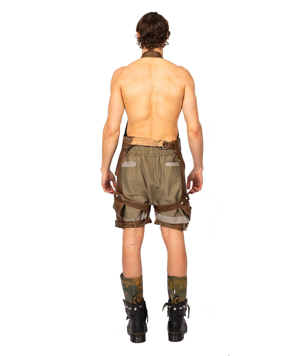 Thumbnail: LP SS26 LEDERHOSEN  (1/1 RUNWAY PIECE)