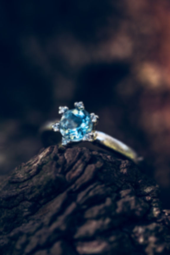 Ariella (Aquamarijn, diamant en 18K wit goud)