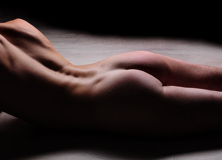 naked-3458774_1280.jpg