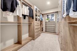 Primary Closet 5530 Dapplegray