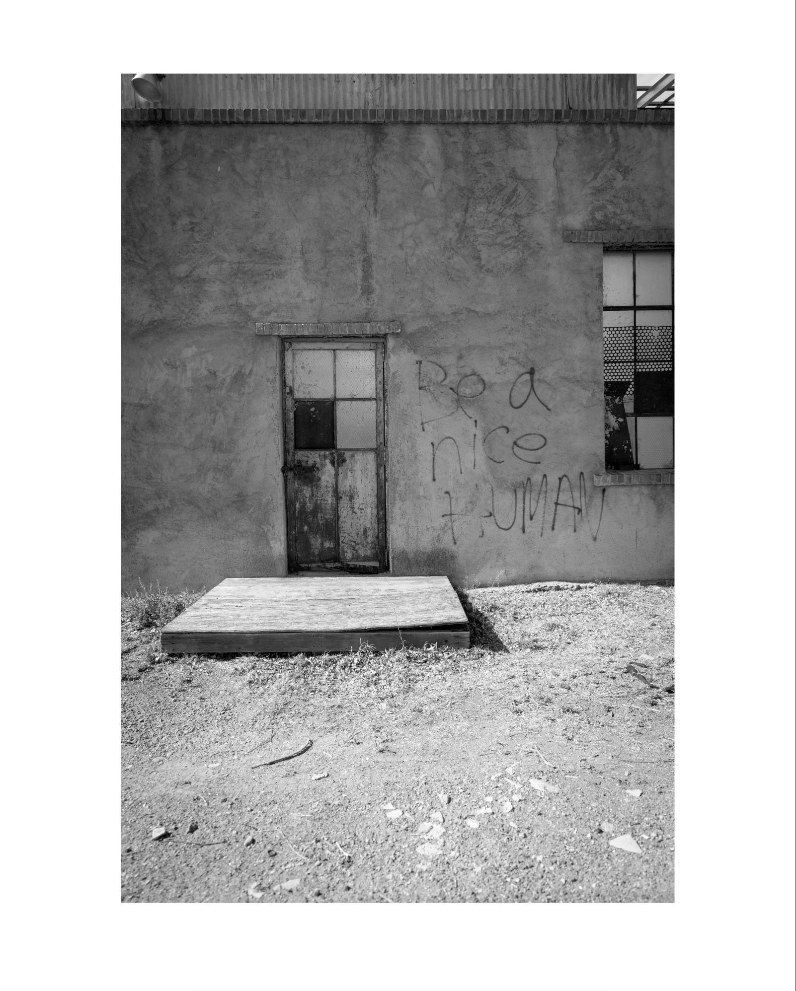 Nice Human, Valentine, TX