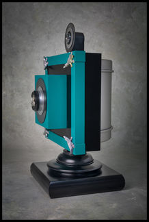 Pinhole camera. Pinhole photography.