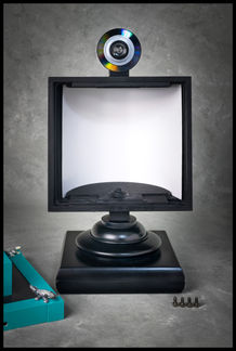 Pinhole camera. Pinhole photography.