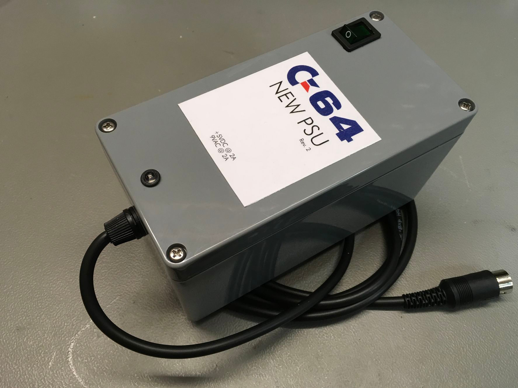 C64-replacement-PSU-230VAC-