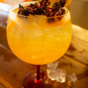 Santo Bar oferece drinque de cortesia para quem vacinou contra Covid