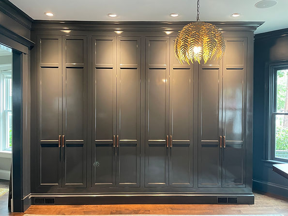 Wardrobe closet