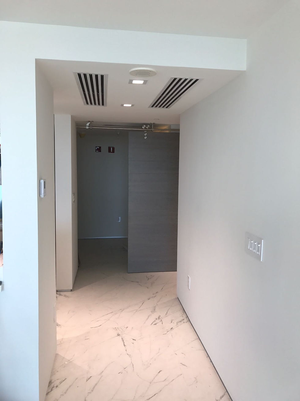 Sliding door