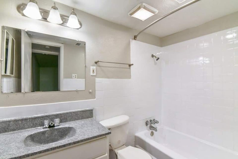 Mariposa Park - Unit Interior 17.jpeg