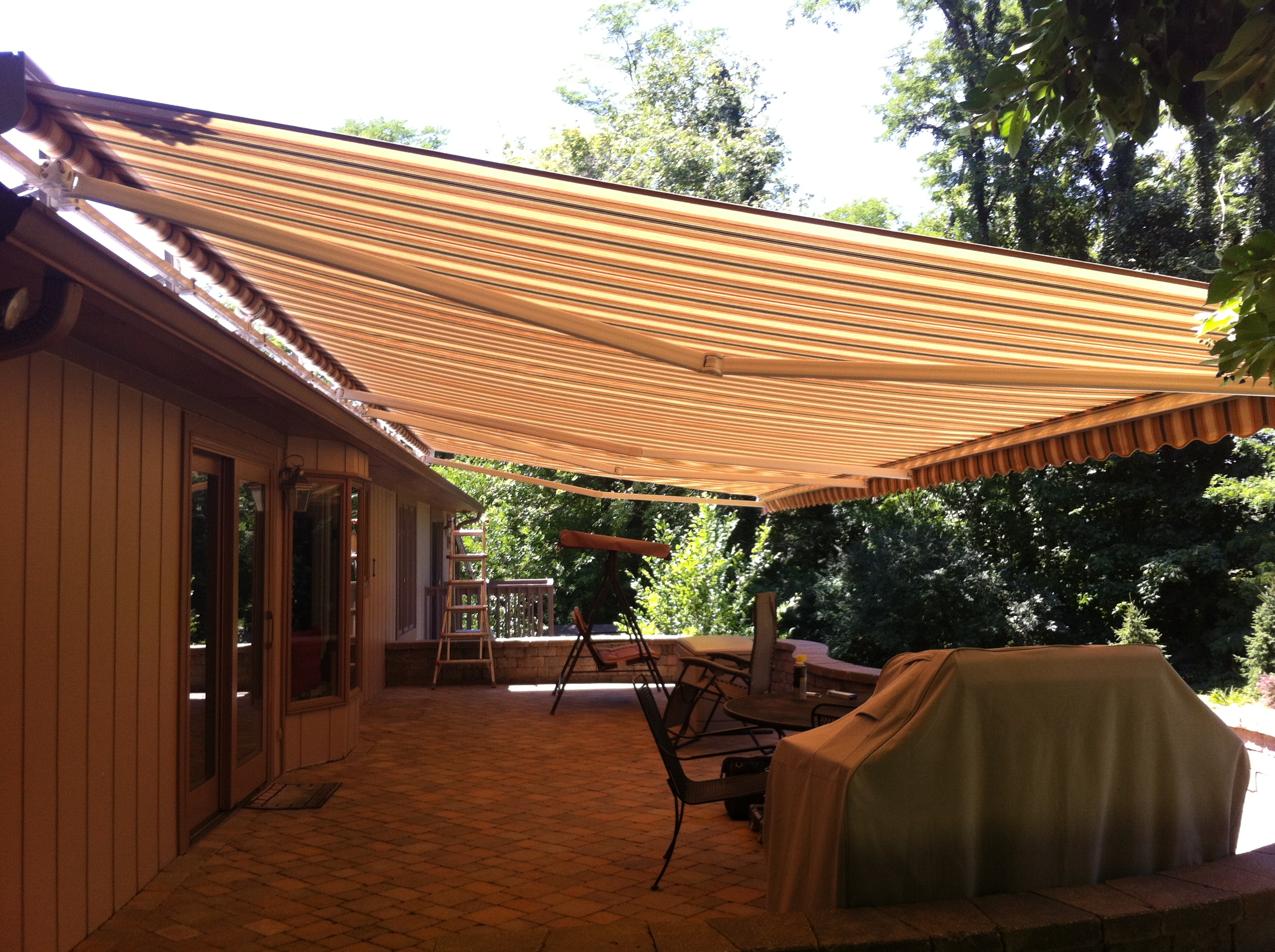 Retractable Awning Roof Mount Indianapolis, IN Shade By Design