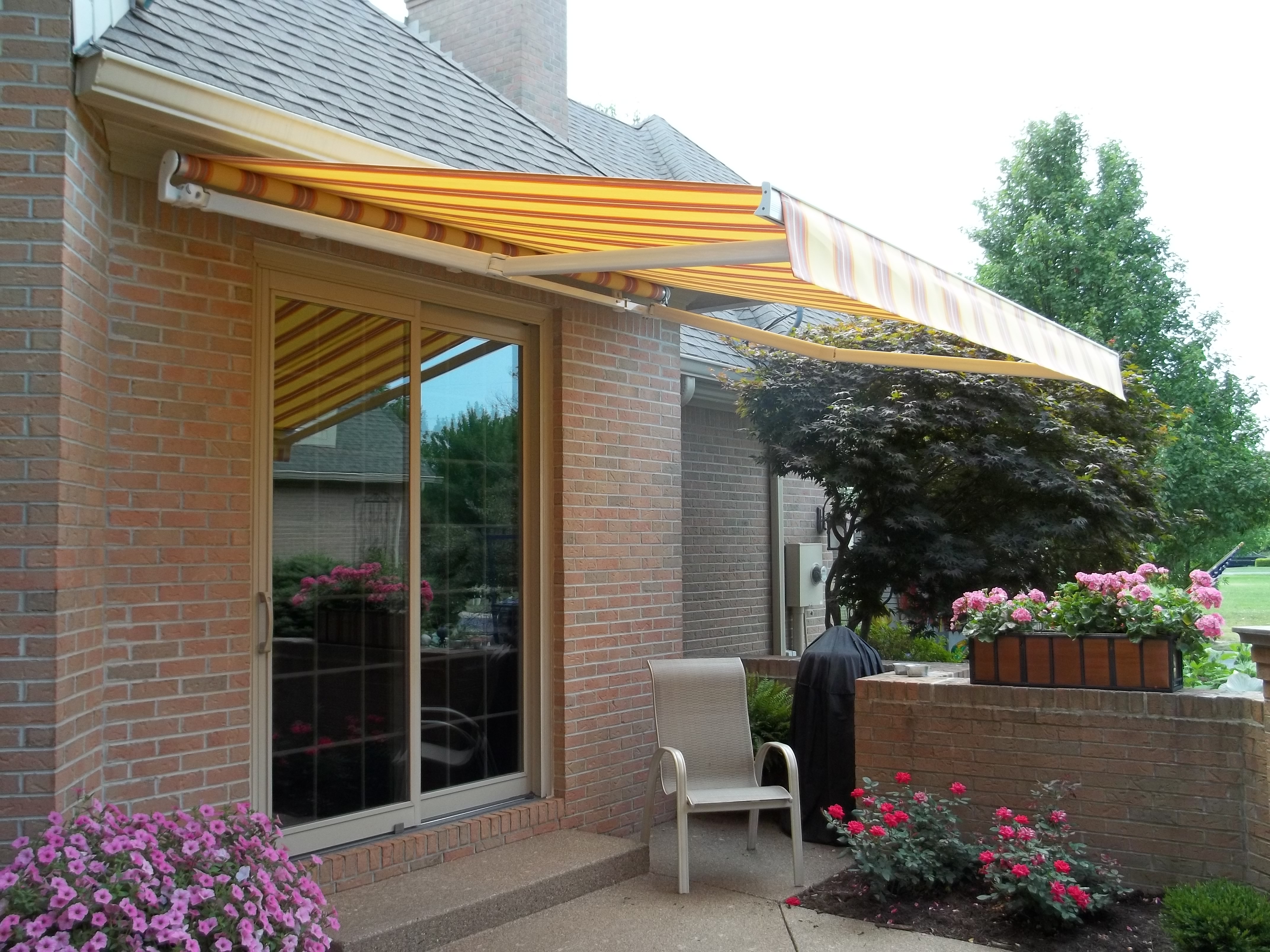 Retractable Awning Soffit Mount Indianapolis, IN Shade By Design