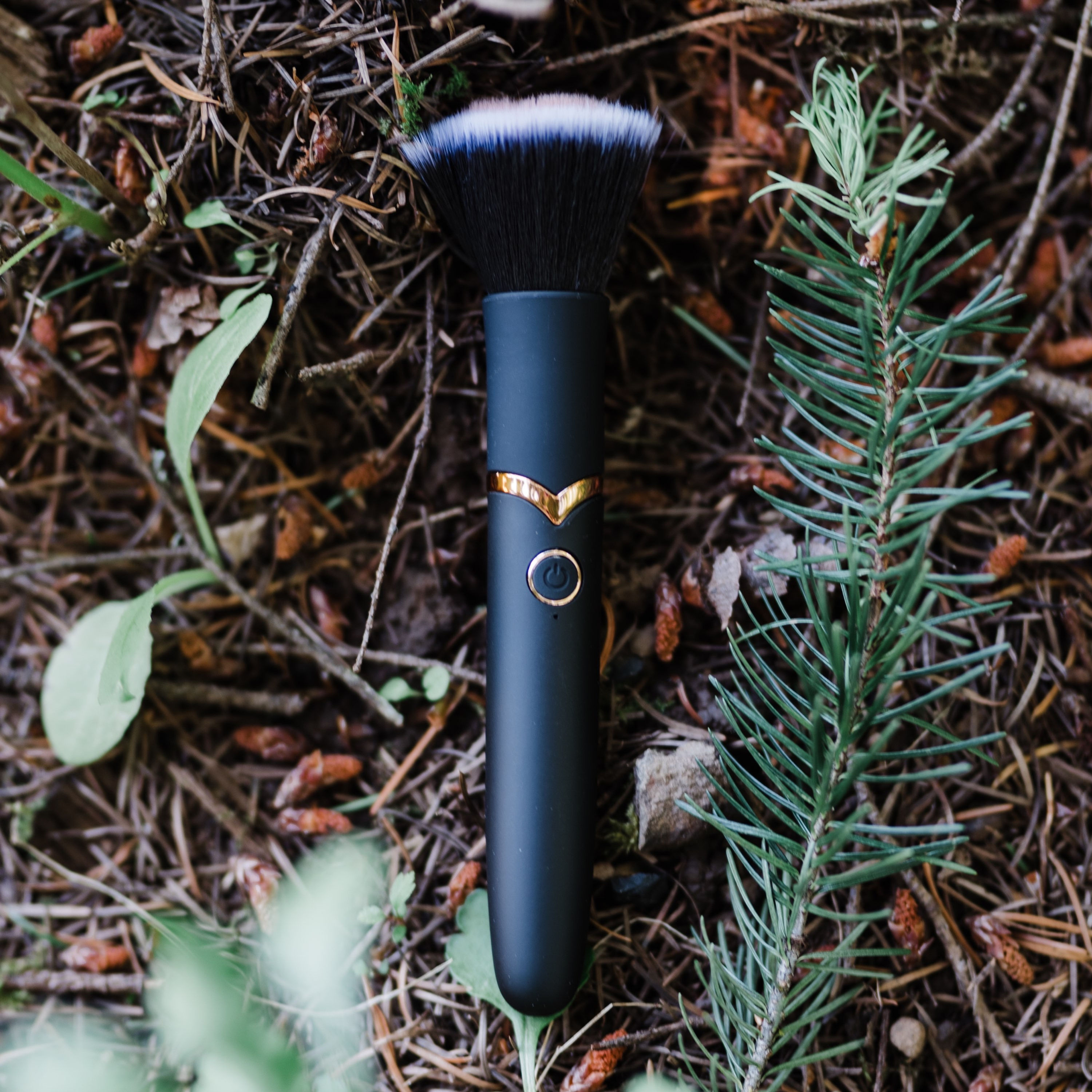 Discreet Makeup Brush Vibrator - Kitten