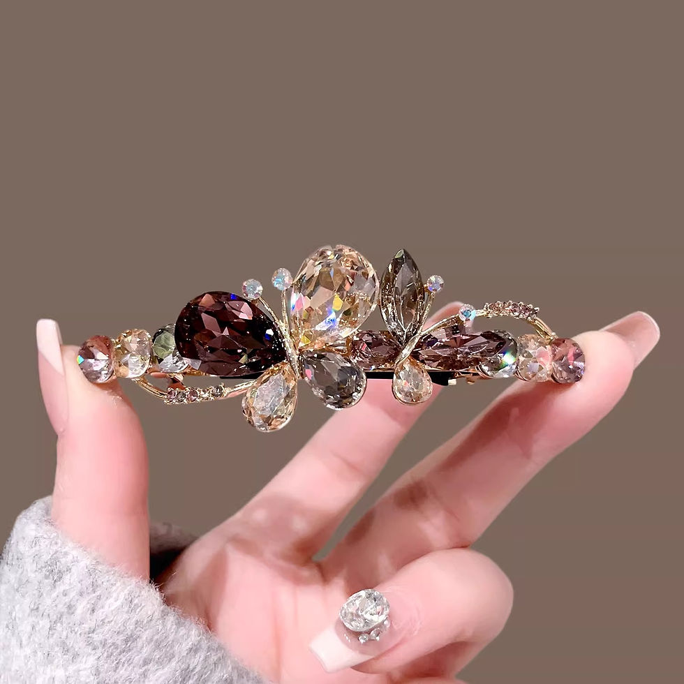 Thumbnail: Vintage Butterfly Rhinestone Hair Clip Gold Tone Crystal Hairpins Elegant Hair A