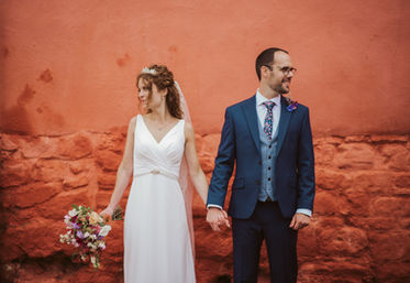 Devon coast and countryside wedding photographer - Sarah Jayne Photography. Exeter, Devon.