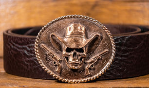 custom cast belt buckle