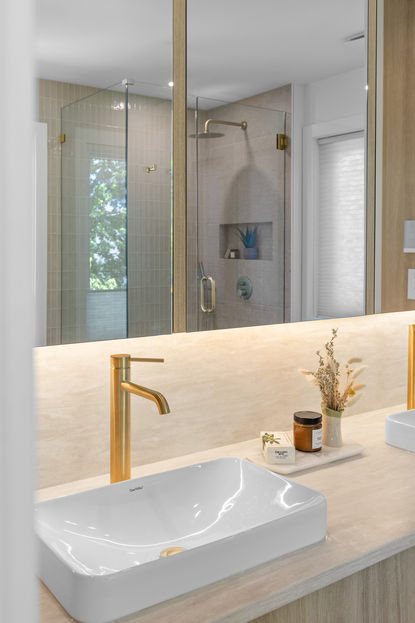 Oak Vanity, Ensuite, Home Addition, Sinks, Gold, Countertops, Medicine Cabinets, Lighting, Under cabinetry Lighting