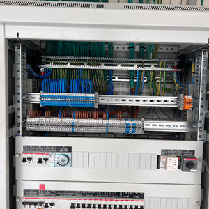 מבה מרכז צעירים ואולם ספורט