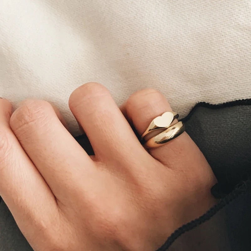 Thumbnail: Delia Ring