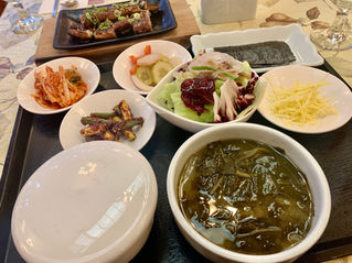 Eating in Korea
