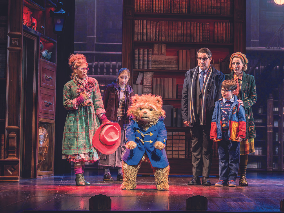 AV technology ensured Paddington didn’t get lost among the taller actors. Image Johan Persson