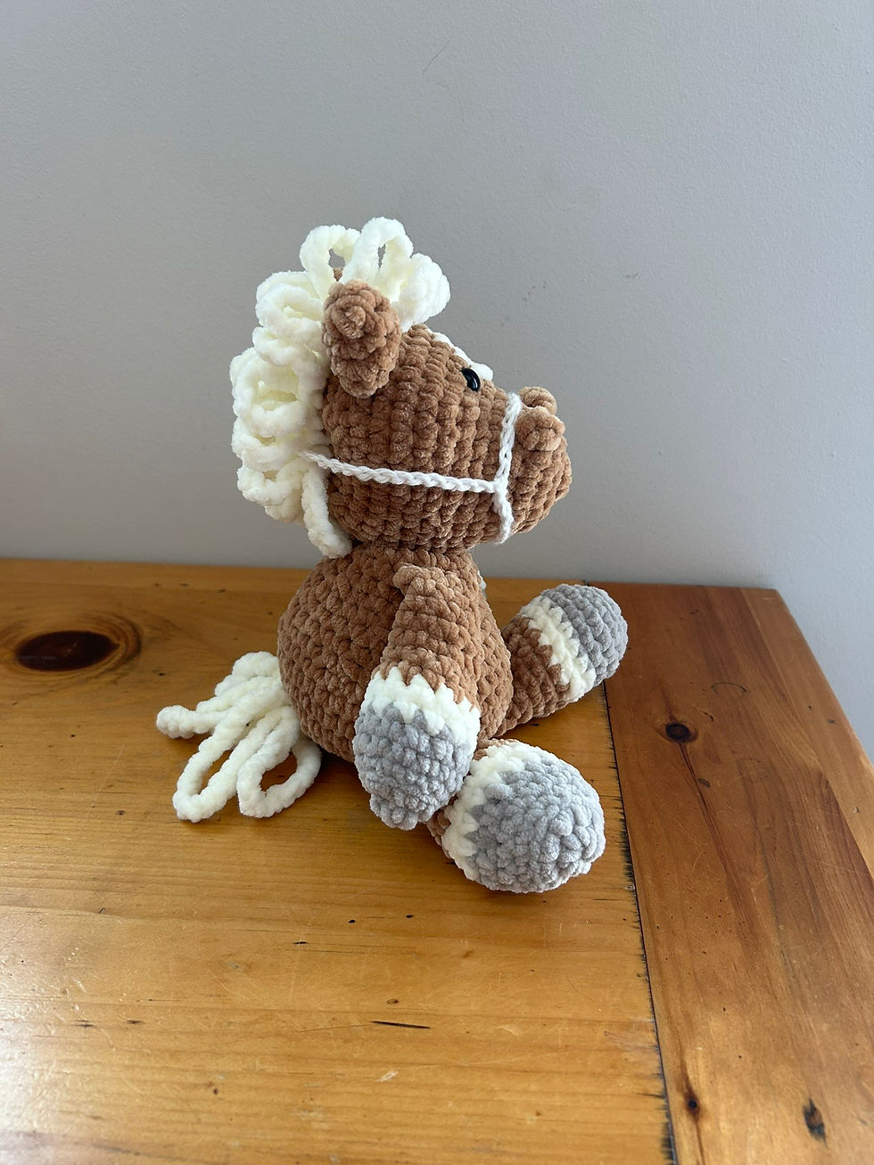 Thumbnail: Crochet Stuffed Diamond Horse