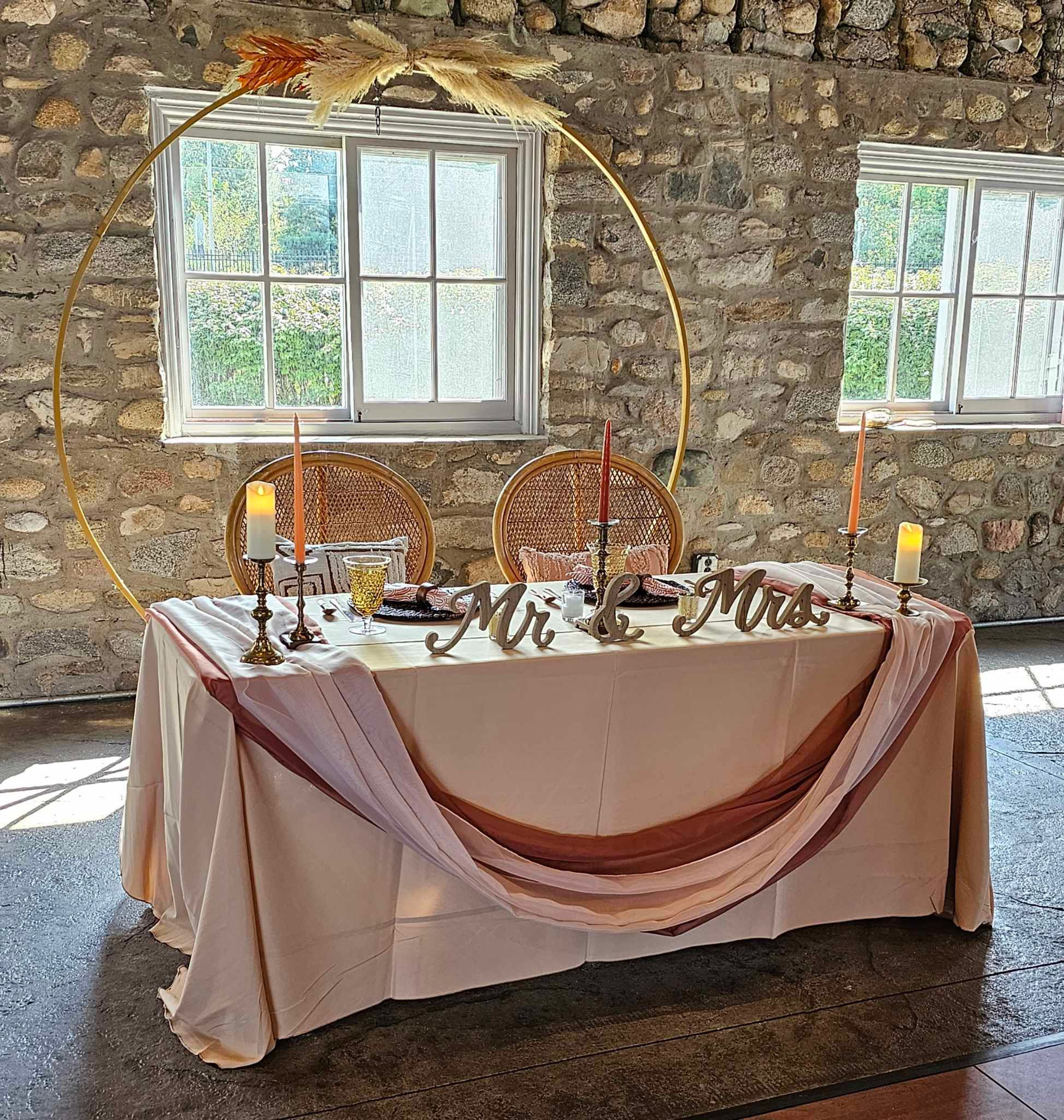 Wood Mr and Mrs Signs