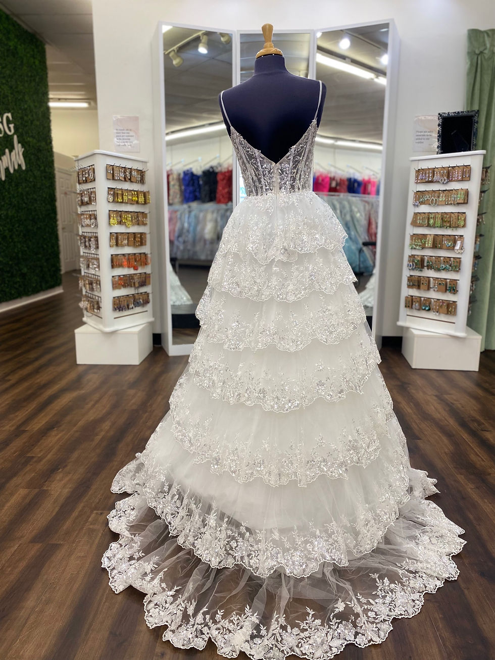 Thumbnail: Sherri Hill 55925 Ivory