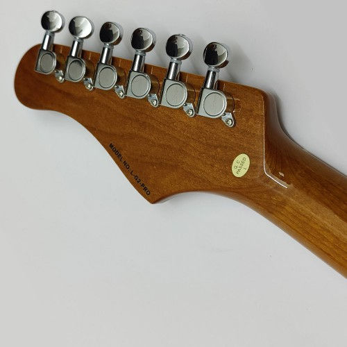 תמונה ממוזערת: גיטרה חשמלית וינטאג' SMIGER L-G2-PRO SB