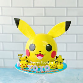 比卡超頭扑扑朱古力波（6吋）＋馬卡龍一款