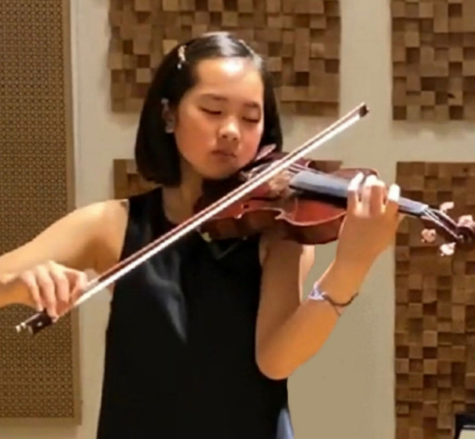 Yuli Choi (Violin)
